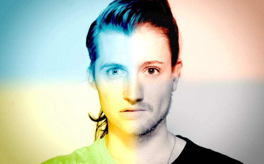 Kollege eines Gesichtes das aus vier verschiedenen Gesichtern mit verschiedener Färbung zusammengesetzt ist